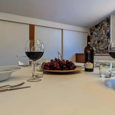 Apartment Attico Elegante Centro Jacuzzi Wifi Parcheggio